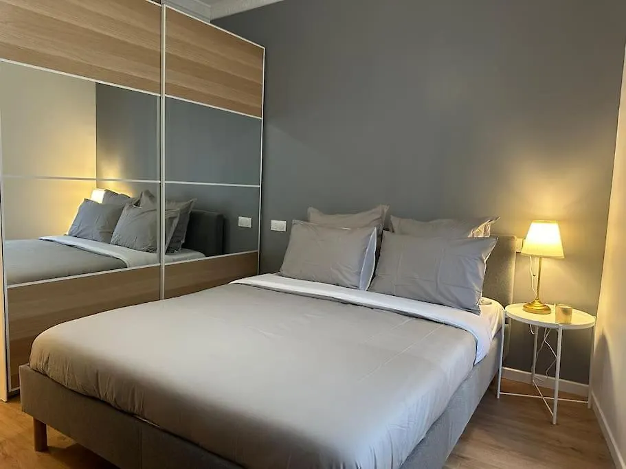 Appt Renove Proche Montmartre Gare Du Nord Et Est Apartment Paris